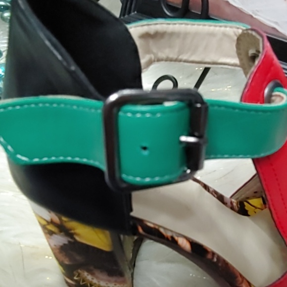 Open Toe Booties - Picture 8 of 8